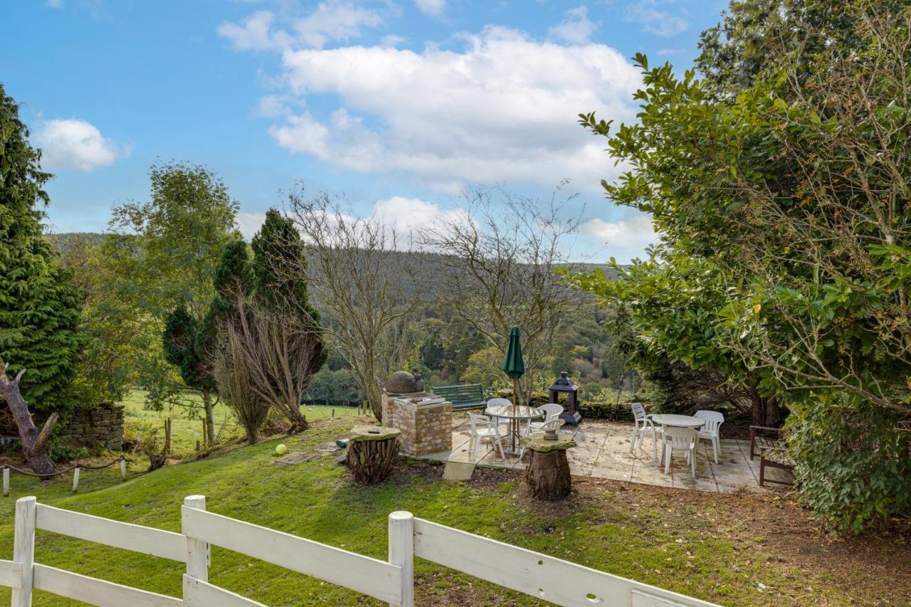 Family Country Cottage With A Private Valley View Scarborough Luaran gambar
