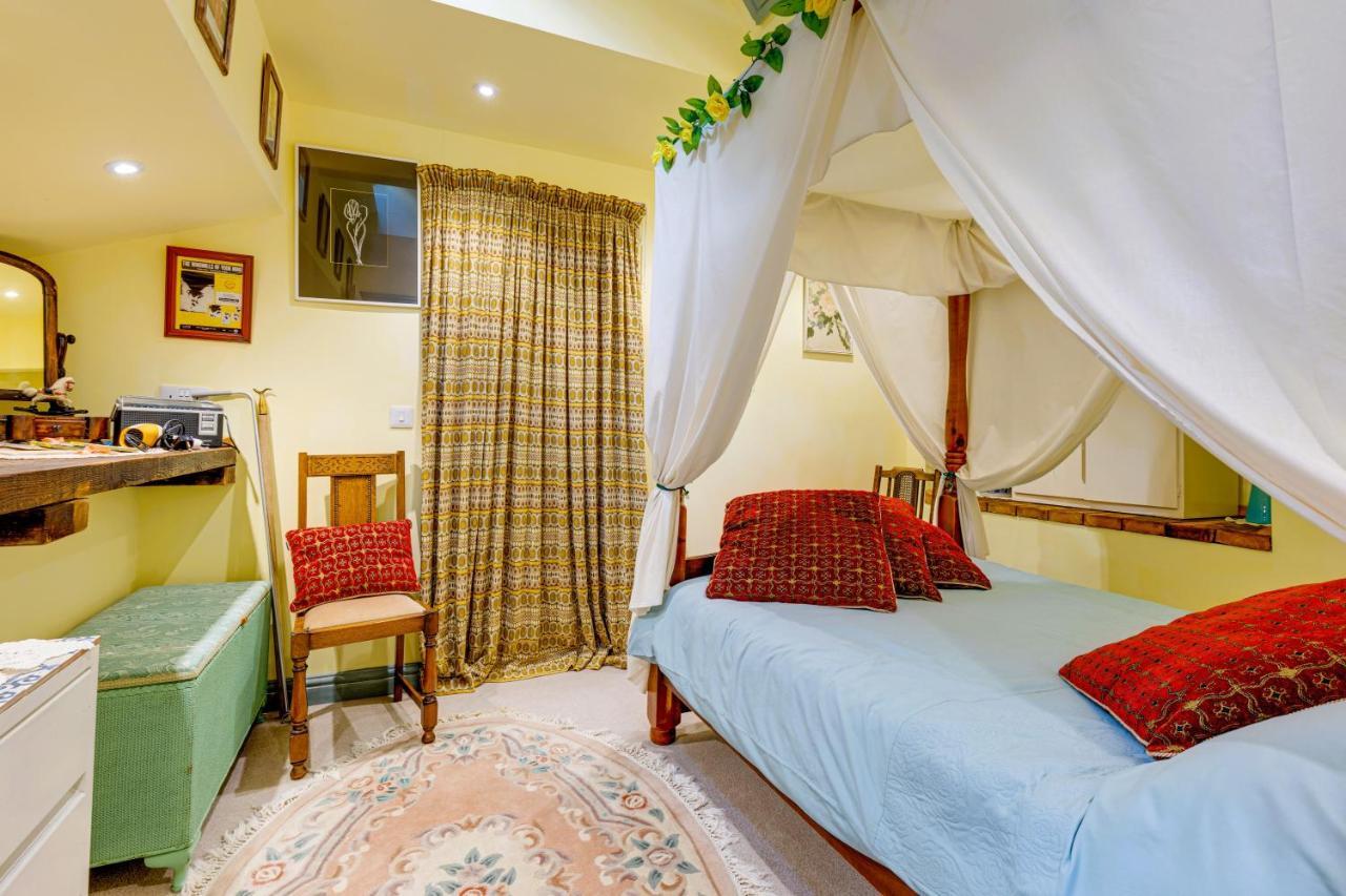 Family Country Cottage With A Private Valley View Scarborough Luaran gambar